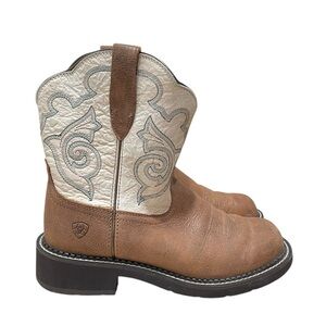 ARIAT Women's Leather Fatbaby Heritage Tess Western Boot Size 10B